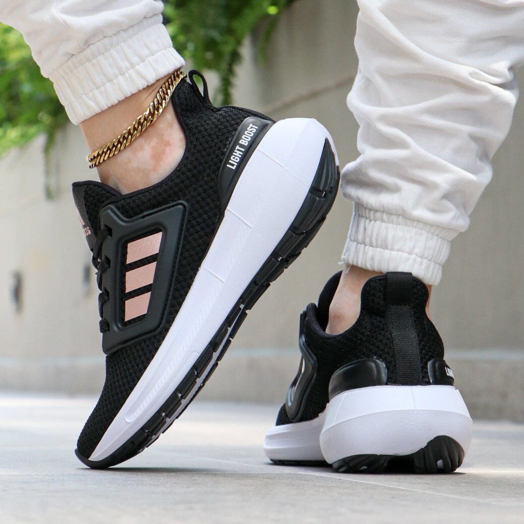 ADIDAS LIGHT BOOST DAMA 717