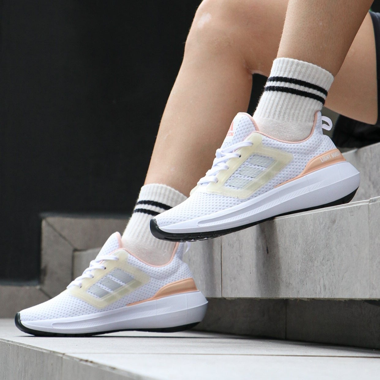 ADIDAS LIGHT BOOST DAMA 717